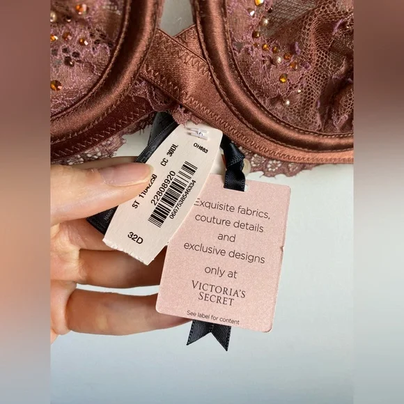 BNWT Designer Collection Victoria’s Secret Lace and Beaded Unlined Bra - Picture 5 of 6